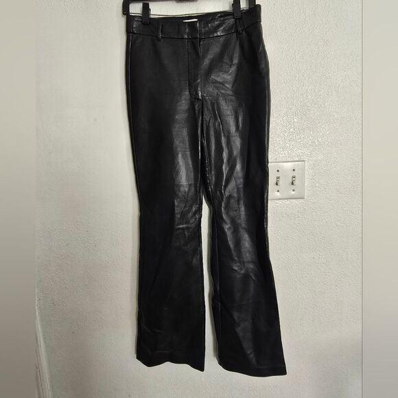 Aritzia Wilfred Cabaret Faux Leather Flare Pants Size 6 - Picture 10 of 11